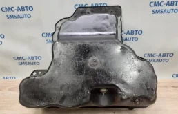 Поддон картера для Mercedes-Benz GL class 2007 года на фотографиях