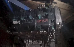 Двигатель без навесного для Hyundai Starex 2007 года на фотографиях