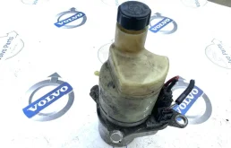 Насос ГУР для Volvo C30 2011 года на фотографиях