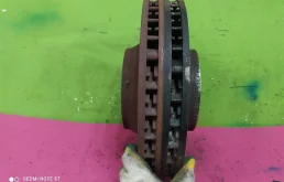 Диски тормозные передние (комплект) для Audi Q7 на фотографиях