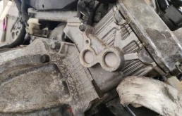 Двигатель для Lexus LS 2002 года на фотографиях