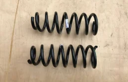 Пружина амортизатора задняя для BMW X6 на фотографиях