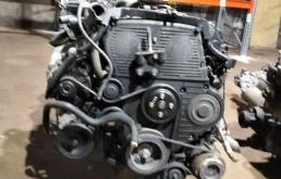 Двигатель с навесным для Kia Carnival 2 VQ 2005-2014