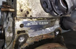 Двигатель без навесного для Volkswagen Polo 2018 года на фотографиях