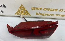 Фонарь внутренний правый для Hyundai Solaris 2021 года на фотографиях