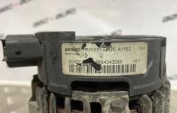 Генератор для Citroen Berlingo 2013 года на фотографиях