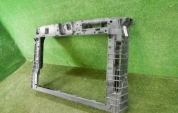 Панель радиатора (телевизор) для Skoda Rapid 2021 года на фотографиях