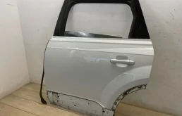 Дверь задняя левая для Audi Q7 2018 года на фотографиях