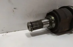 Привод передний левый для Hyundai Solaris 2018 года на фотографиях