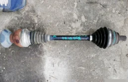 Привод передний правый для Volkswagen Tiguan 2016 года на фотографиях