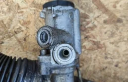 Рулевая рейка для BMW X3 на фотографиях