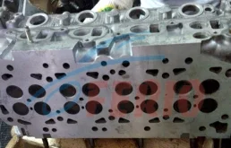 ГБЦ для Nissan Navara 2005 года на фотографиях