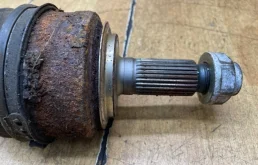 Привод передний правый для Honda Accord 2005 года на фотографиях