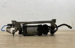 Компрессор пневмоподвески задний для Porsche Cayenne на фотографиях