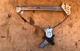 Мотор стеклоподъемника передний левый для Honda Accord на фотографиях