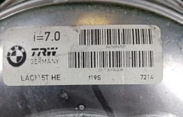 Вакуумный усилитель тормозов для BMW 5er 2004 года на фотографиях