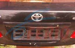 Крышка багажника для Toyota Corolla 2007 года на фотографиях