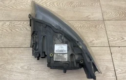 Фара ксенон левая для Audi Q7 на фотографиях