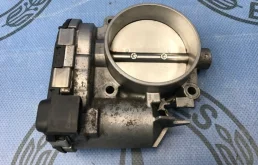 Дроссельная заслонка для Mercedes-Benz C class на фотографиях