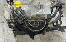 Двигатель для Renault Logan 2005 года на фотографиях