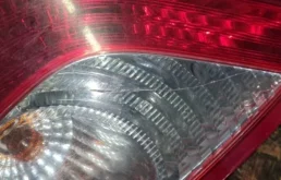 Фонарь левый для Volvo C30 2008 года на фотографиях