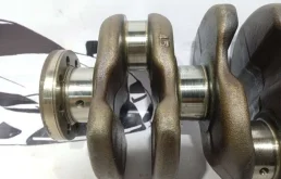 Коленвал для Toyota RAV4 2010 года на фотографиях