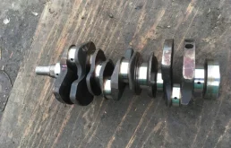 ГБЦ для Kia Sorento 2002 года на фотографиях