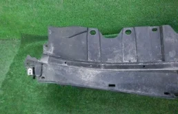 Воздухозаборник для Toyota Corolla 1998 года на фотографиях