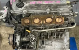 Двигатель для Toyota RAV4 2012 года на фотографиях