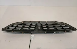 Решетка радиатора для SsangYong Kyron 2012 года на фотографиях