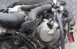 Двигатель для Lexus LS 2002 года на фотографиях