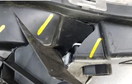 Фары для Toyota RAV4 2025 года на фотографиях