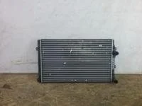 радиатора охлаждения ДВС для Volkswagen Golf V (1K1) 2003-2008