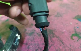 Ручка двери передняя левая внешняя для Audi Q7 2012 года на фотографиях