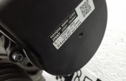 Рулевая рейка для Toyota RAV4 2021 года на фотографиях