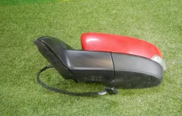 Зеркала для Skoda Rapid 2022 года на фотографиях