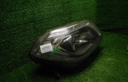 Фара правая для Mercedes-Benz GL class на фотографиях