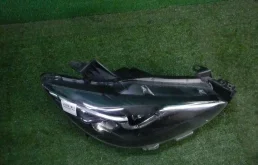 Фара левая для Mazda CX 5 2011 года на фотографиях