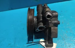 Насос ГУР для Honda CR-V 1998 года на фотографиях