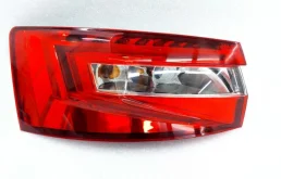 3V5945207A Фонарь левый в крыло для Skoda Superb Liftback III (3V3) 2015-2019