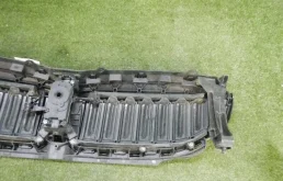 Воздуховод радиатора левый верхний для BMW 3er на фотографиях