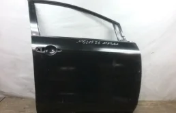 Дверь передняя правая для Mazda CX 7 2006 года на фотографиях