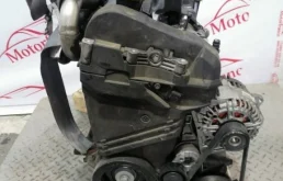 Двигатель для Renault Logan 2012 года на фотографиях