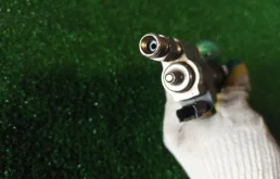 Форсунка топливная для BMW 3er 2008 года на фотографиях