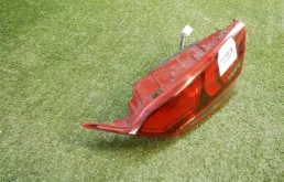 Фонарь внутренний правый для Hyundai Solaris 2021 года на фотографиях