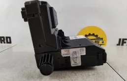 CEM Центральный электронный модуль для Volvo XC90 2011 года на фотографиях