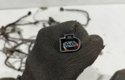 Проводка моторного отсека для Chevrolet Cruze на фотографиях