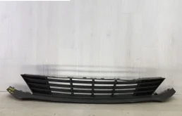 Фартук переднего бампера для Kia Rio на фотографиях