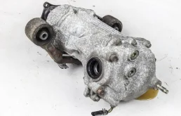 Редуктор заднего моста для Nissan X-Trail 2003 года на фотографиях