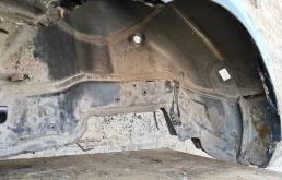 Четверть кузова задняя правая для Mercedes-Benz S class 2010 года на фотографиях